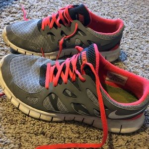 Nike free run 2.0 shoes